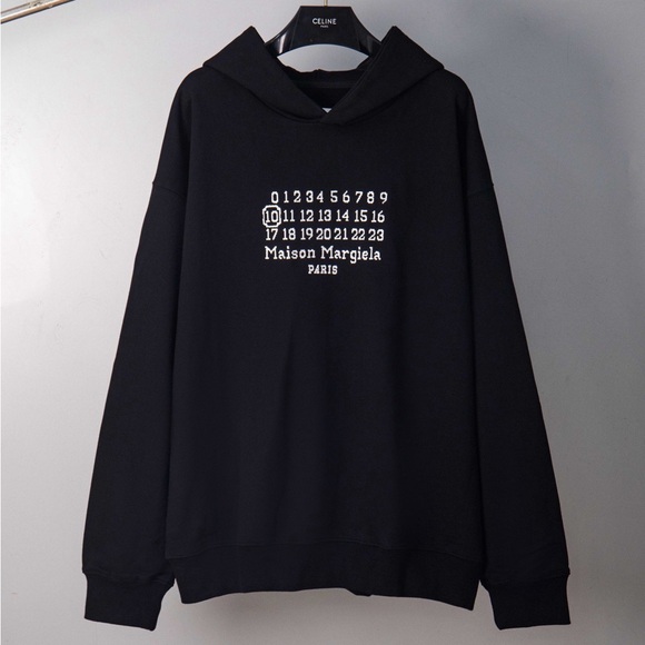 MM6 Maison Martin Margiela Black Sweatshirt - Picture 1 of 11